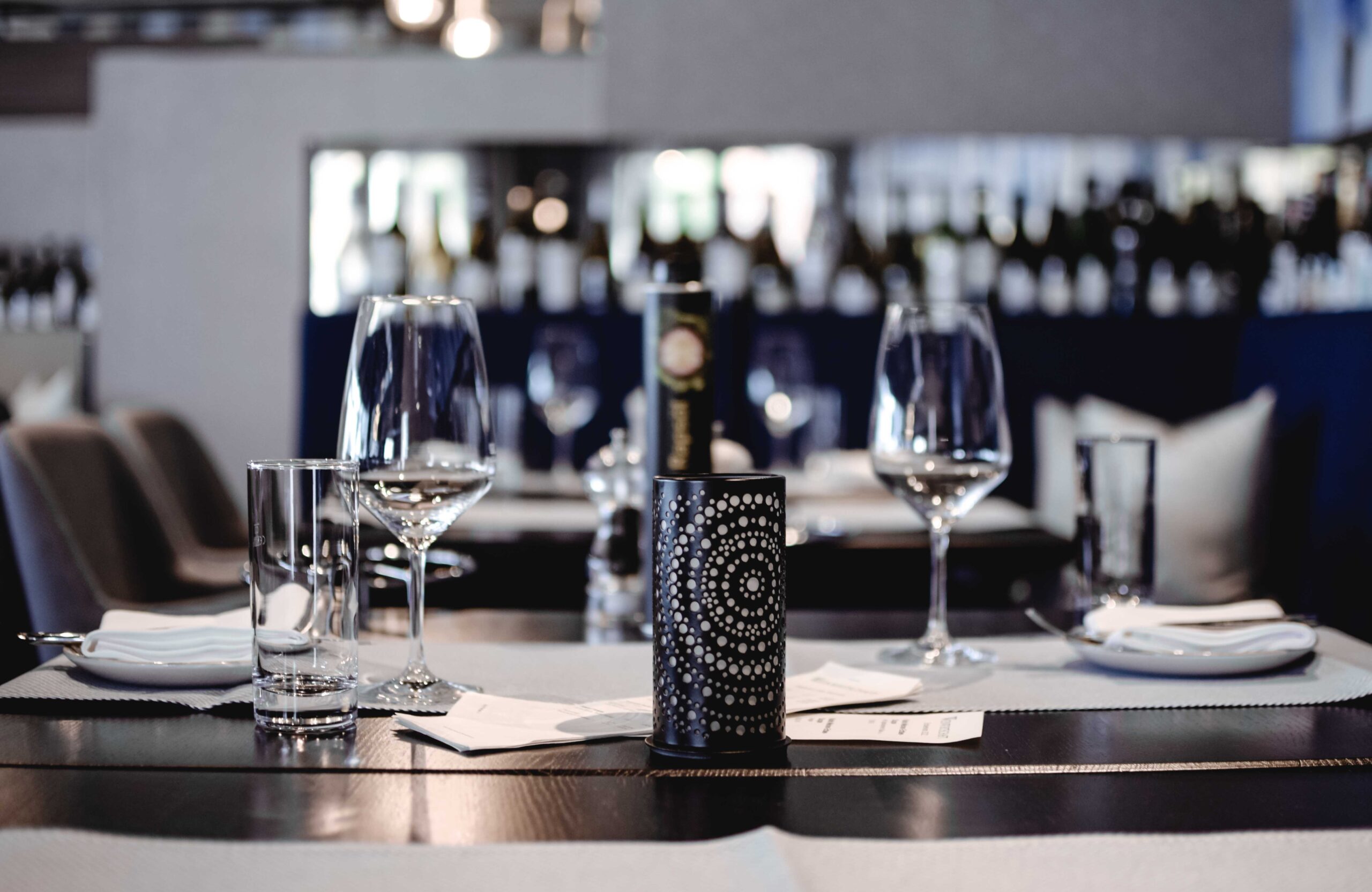 HOSHIZAKI BUSINESS SOLUTIONS FOR BARS, RESTAURANTS AND HOSPITALITY